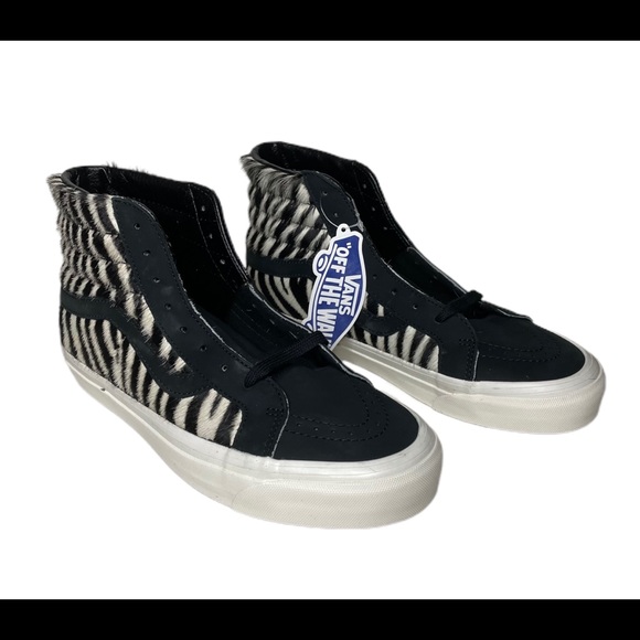 Vans Sk8-Hi 38 Dx “Black/Zebra” Premium Skate Shoes - Picture 2 of 6
